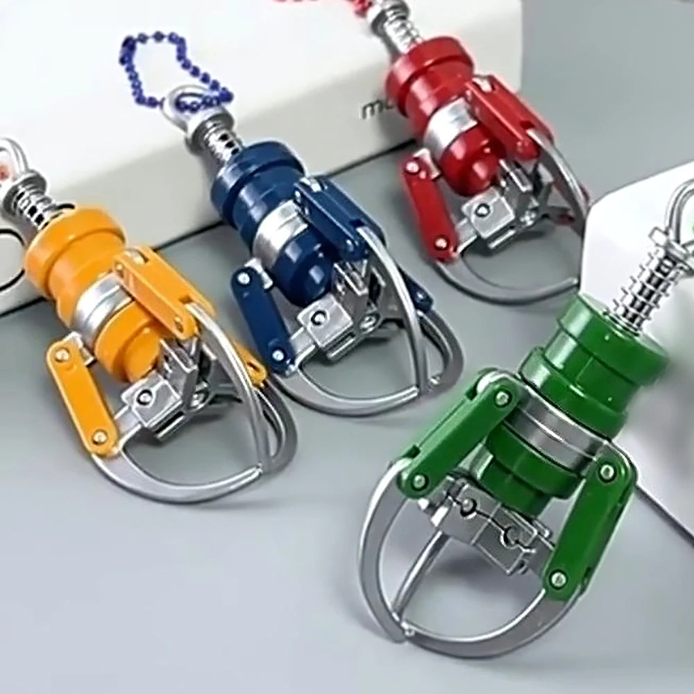 Creative Mini Doll Machine Claw Keychain For Women Plastic Material Fingertip Gripper Girls Bag Pendant Keyring Jewelry N908